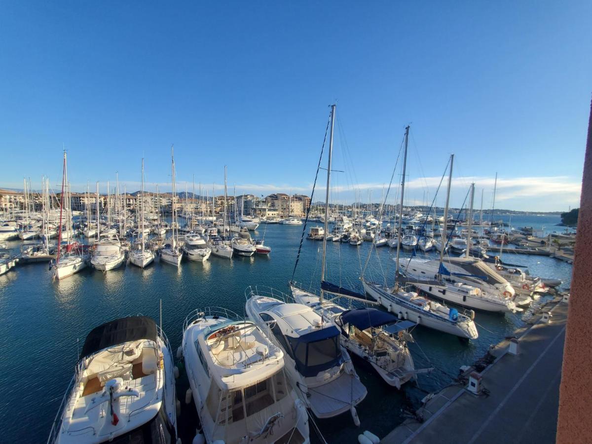 Cap Hermes Studio 31M2 Vue Port Climatise Piscine, Фрежус Екстер'єр фото